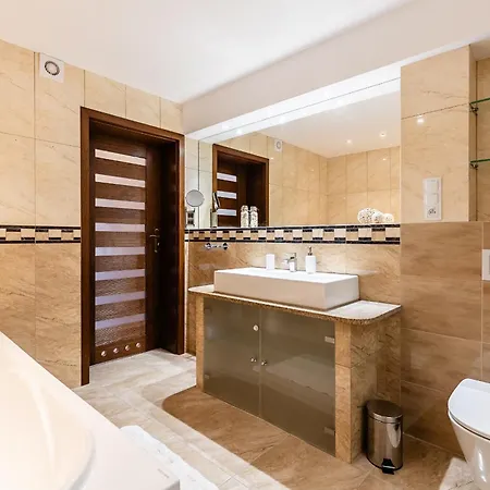 Nad Dzikim Potokiem شقة *